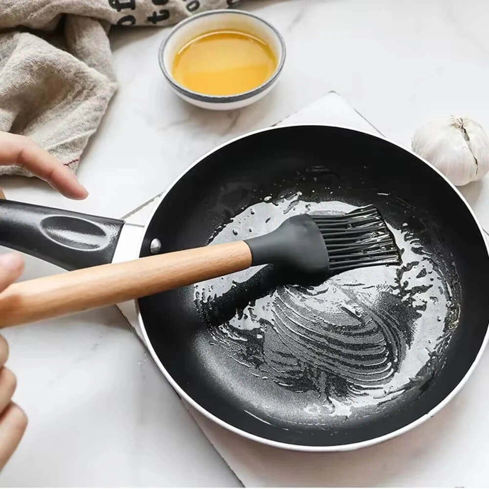 2-Piece Silicone Kitchen Utensil Set – Non-Stick, Wooden Handle